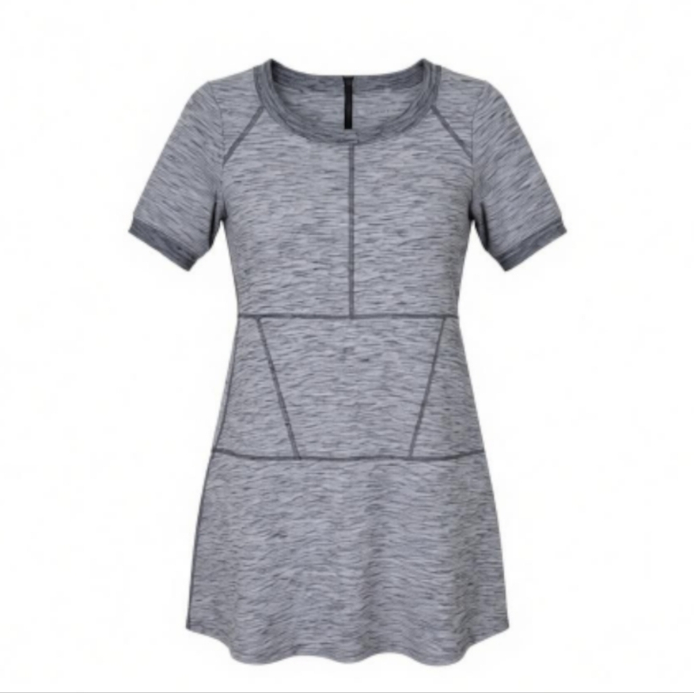 Athleta En Route Dress Size XS Heather Gray Short Sleeve 1/4 Back Zip Stretch